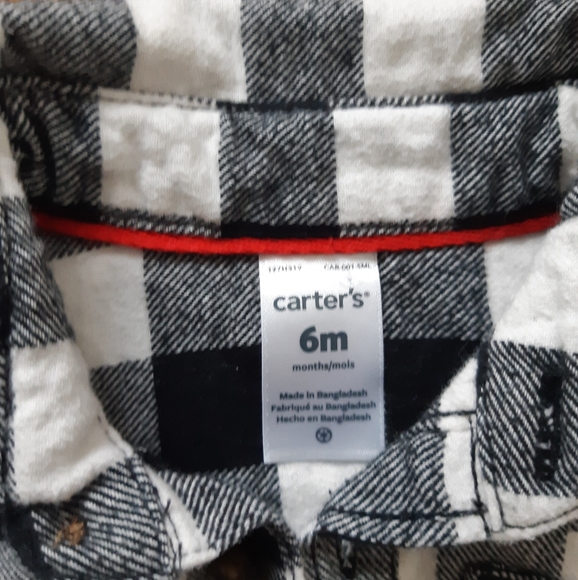 Flannel onesie 6 month - Picture 2 of 3